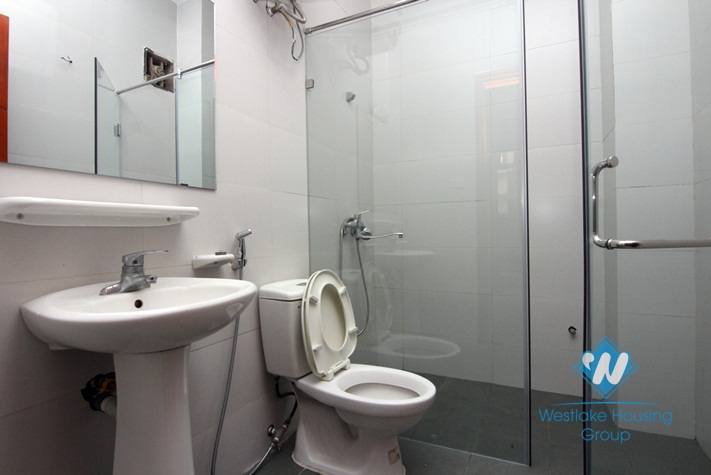 A duplex 3 bedroom apartment for rent in Dang thai mai, Tay ho